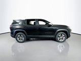 New 2026 Chevrolet Equinox LT image 4