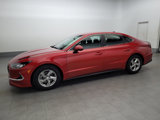 Used 2022 Hyundai Sonata SE image 2