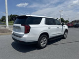 Used 2024 GMC Yukon SLT w/ SLT Luxury Package image 5