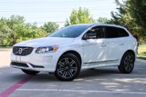Used 2017 Volvo XC60 T5 Dynamic image 2