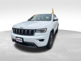 Used 2018 Jeep Grand Cherokee Limited w/ Luxury Group II image 3