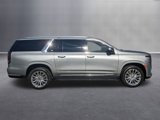 Used 2023 Cadillac Escalade ESV Premium Luxury image 5