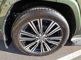 New 2025 Lexus LX 600 4WD w/ Luxury Package image 5