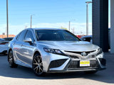 Used 2023 Toyota Camry SE image 2