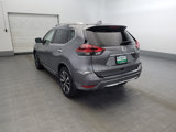 Used 2018 Nissan Rogue SL w/ Premium Package image 5