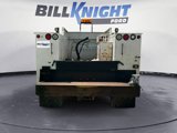 Used 2017 Ford F550 4x4 Regular Cab Super Duty image 4