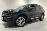 Used 2023 Ford Explorer XLT image 3