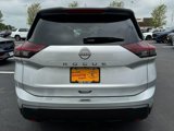 Used 2025 Nissan Rogue SV image 4