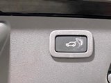 Used 2020 Jaguar E-PACE SE image 6