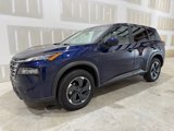 Used 2024 Nissan Rogue SV image 2