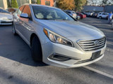 Used 2017 Hyundai Sonata SE image 3