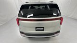 New 2026 Kia Carnival EX image 4