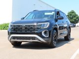 New 2025 Volkswagen Atlas Peak Edition SE image 3