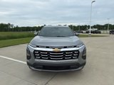 New 2026 Chevrolet Equinox LT image 2