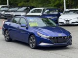 Used 2022 Hyundai Elantra Limited w/ Cargo Package image 3