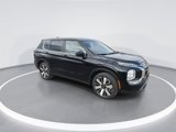New 2025 Mitsubishi Outlander SE image 2