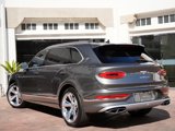 New 2025 Bentley Bentayga Extended Wheelbase image 3