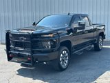 Used 2024 Chevrolet Silverado 2500 Custom w/ Custom Value Package image 2