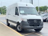 Used 2023 Mercedes-Benz Sprinter 2500 image 2