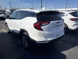 Used 2024 GMC Terrain SLT image 5