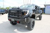 Used 2024 GMC Sierra 2500 AT4 w/ AT4 Premium Plus Package image 3