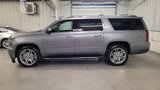 Used 2020 Chevrolet Suburban Premier image 3