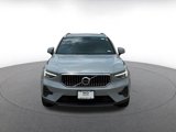 Used 2024 Volvo XC40 B5 Core image 4