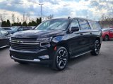 Used 2022 Chevrolet Suburban LT w/ Luxury Package image 3