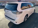 Used 2013 Toyota Sienna SE image 6