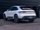 Certified 2025 Porsche Macan image 3