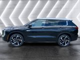 New 2025 Mitsubishi Outlander SEL image 3