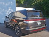 Used 2023 Lincoln Navigator L Black Label image 5