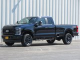 New 2025 Ford F350 4x4 SuperCab Super Duty image 3