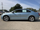 Used 2012 Volkswagen Passat 3.6 SE image 2