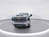 Used 2024 Chevrolet Silverado 2500 High Country w/ Technology Package image 3
