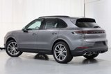 Used 2024 Porsche Cayenne image 3