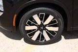 New 2025 Mitsubishi Outlander SE image 2