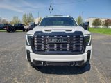 New 2025 GMC Sierra 2500 Denali Ultimate image 2