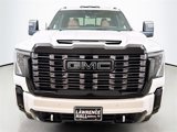 New 2025 GMC Sierra 2500 Denali Ultimate image 2