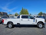 Used 2023 Ford F350 XLT image 2