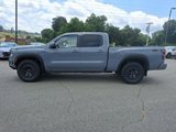 New 2025 Nissan Frontier PRO-4X w/ Pro Convenience Package image 4