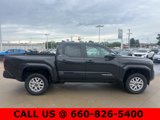 Used 2025 Toyota Tacoma SR5 image 4