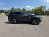 New 2025 Mitsubishi Outlander SE image 4