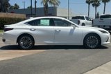 New 2025 Lexus ES 300h w/ Luxury Package image 4