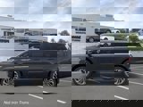 New 2025 Lincoln Navigator Reserve image 3