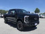 New 2025 Ford F350 4x4 Crew Cab Super Duty image 3