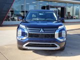 New 2025 Mitsubishi Outlander SE image 2