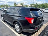 Used 2021 Ford Explorer XLT w/ Equipment Group 202A image 5