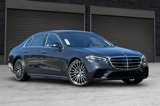 Used 2022 Mercedes-Benz S 500 4MATIC w/ AMG Line Package image 2
