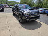 Used 2017 Toyota Tacoma TRD Sport image 2